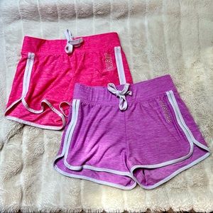 Girls 8 Soccer Shorts 💕💜